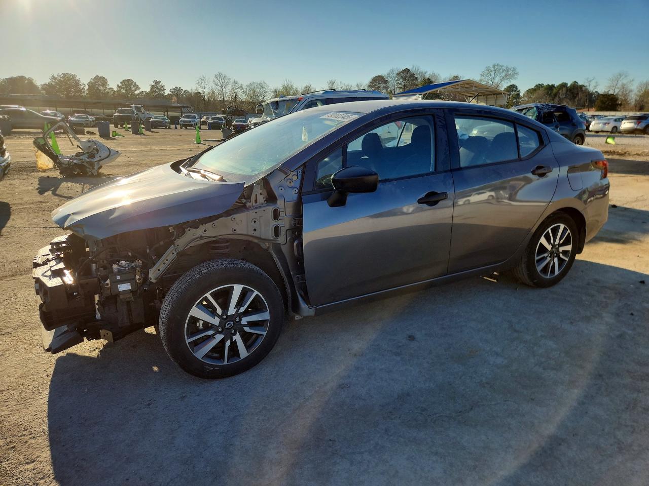 2024 NISSAN VERSA