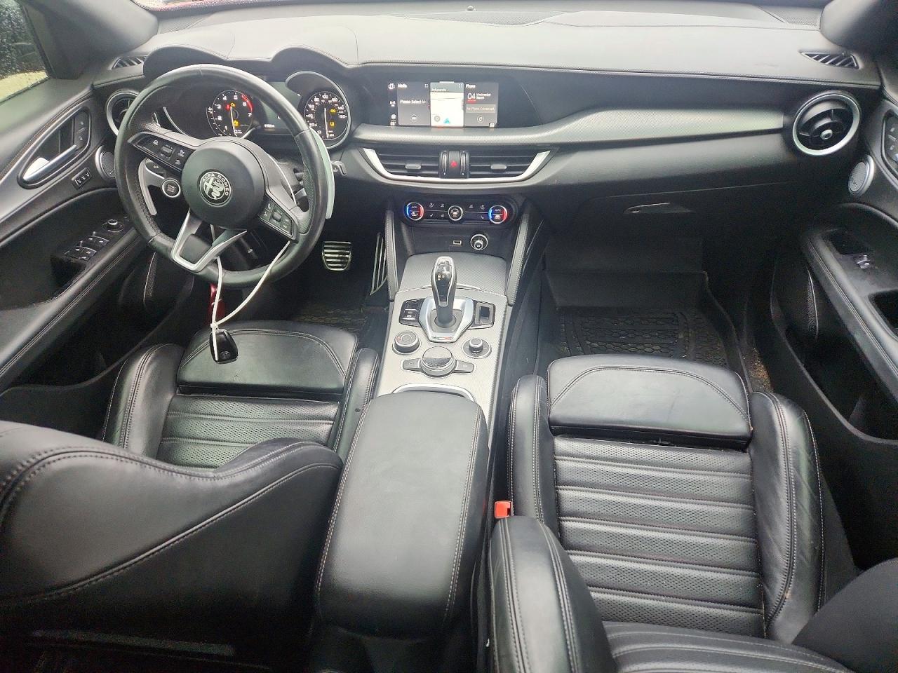 2022 ALFA ROMEO STELVIO TI photo 15