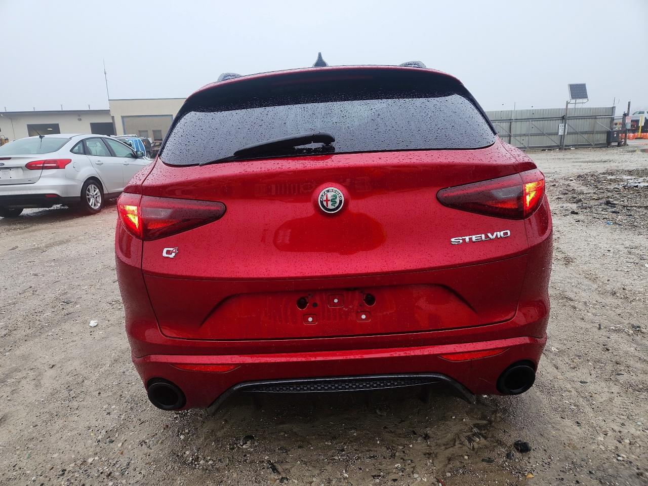 2022 ALFA ROMEO STELVIO TI photo 11