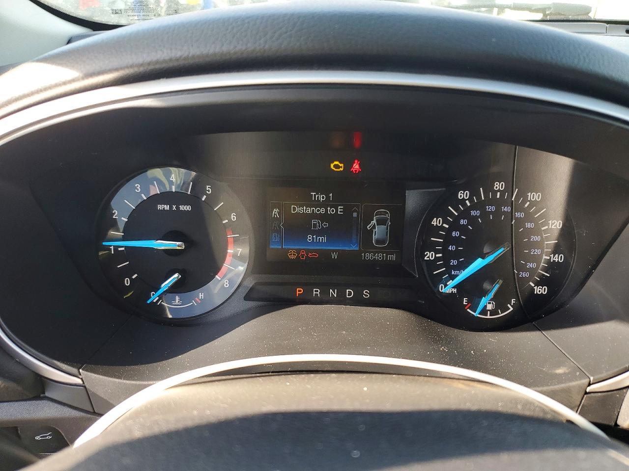 2015 FORD FUSION SE photo 17