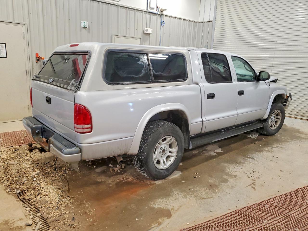 2002 DODGE DAKOTA QUAD SPORT photo 3