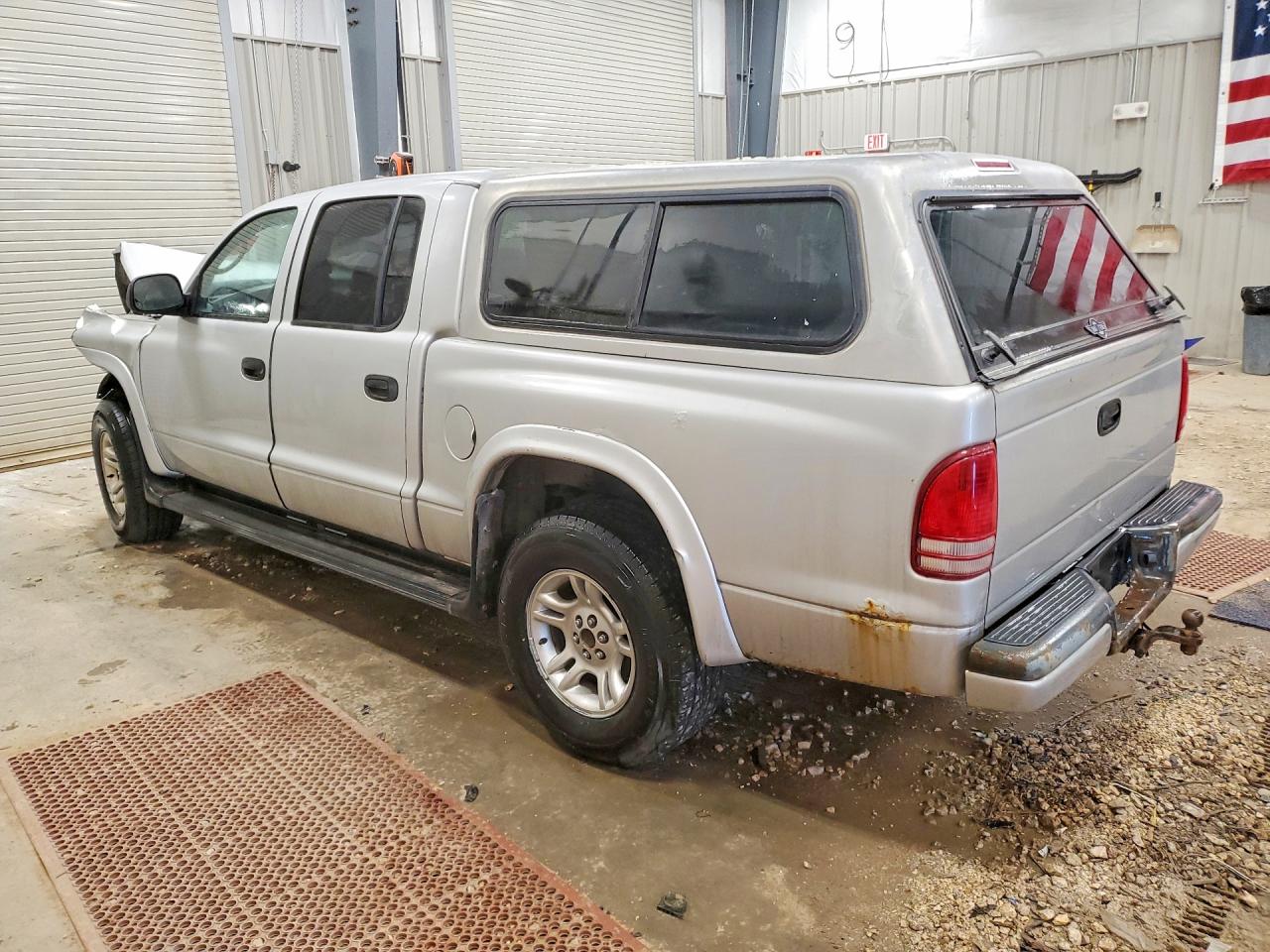 2002 DODGE DAKOTA QUAD SPORT photo 2