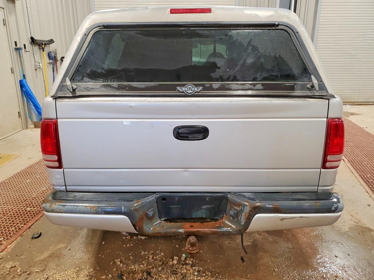 2002 DODGE DAKOTA QUAD SPORT photo 6