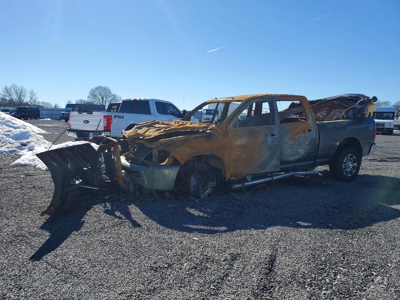 2017 RAM 2500 ST photo 3