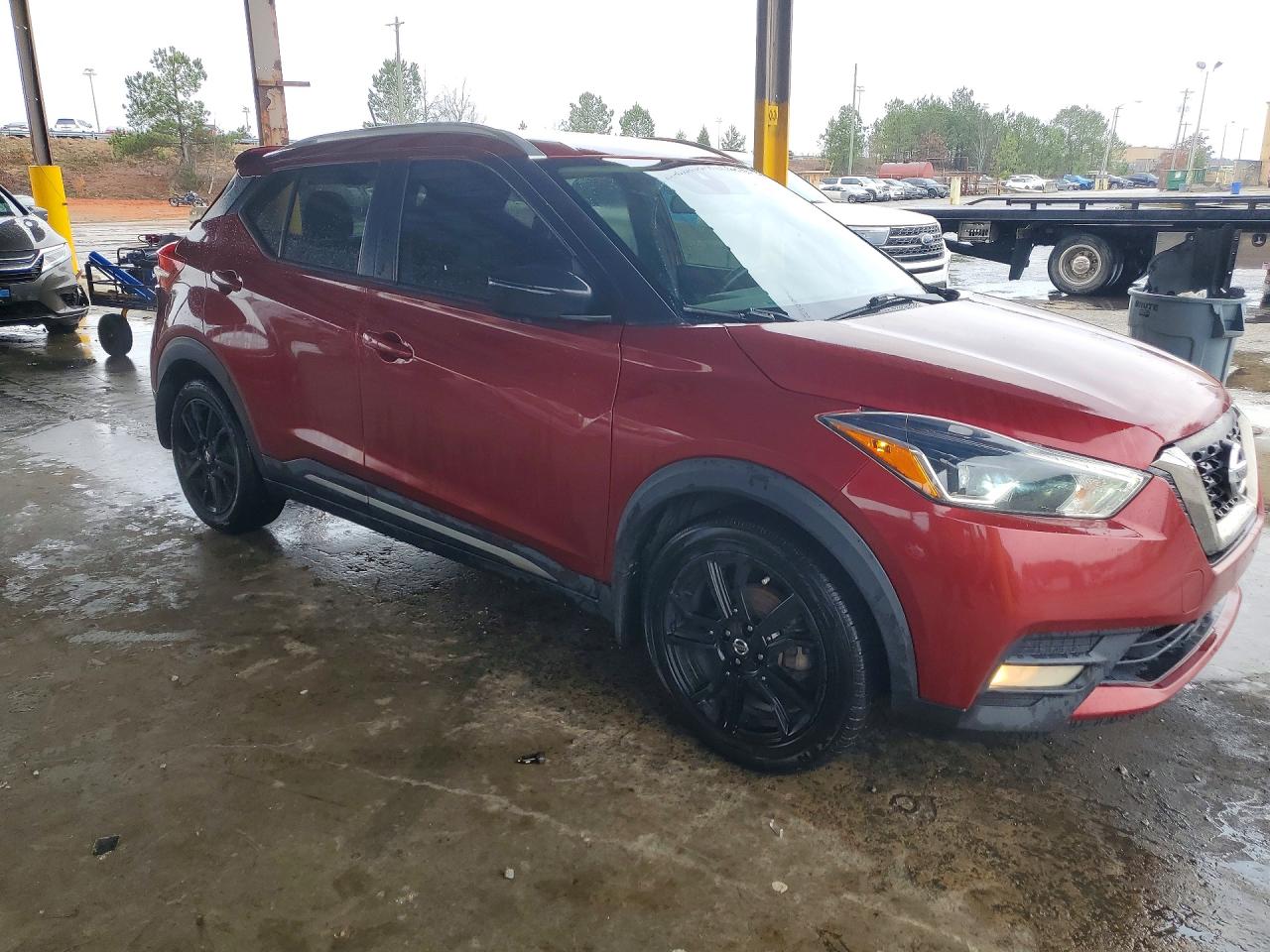 2020 NISSAN KICKS SR photo 10