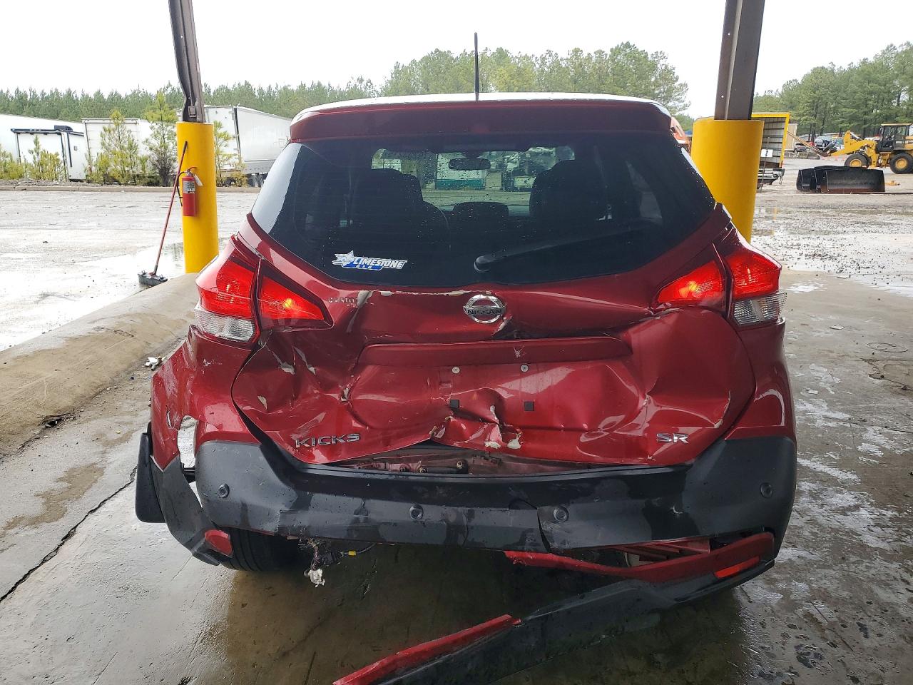 2020 NISSAN KICKS SR photo 16