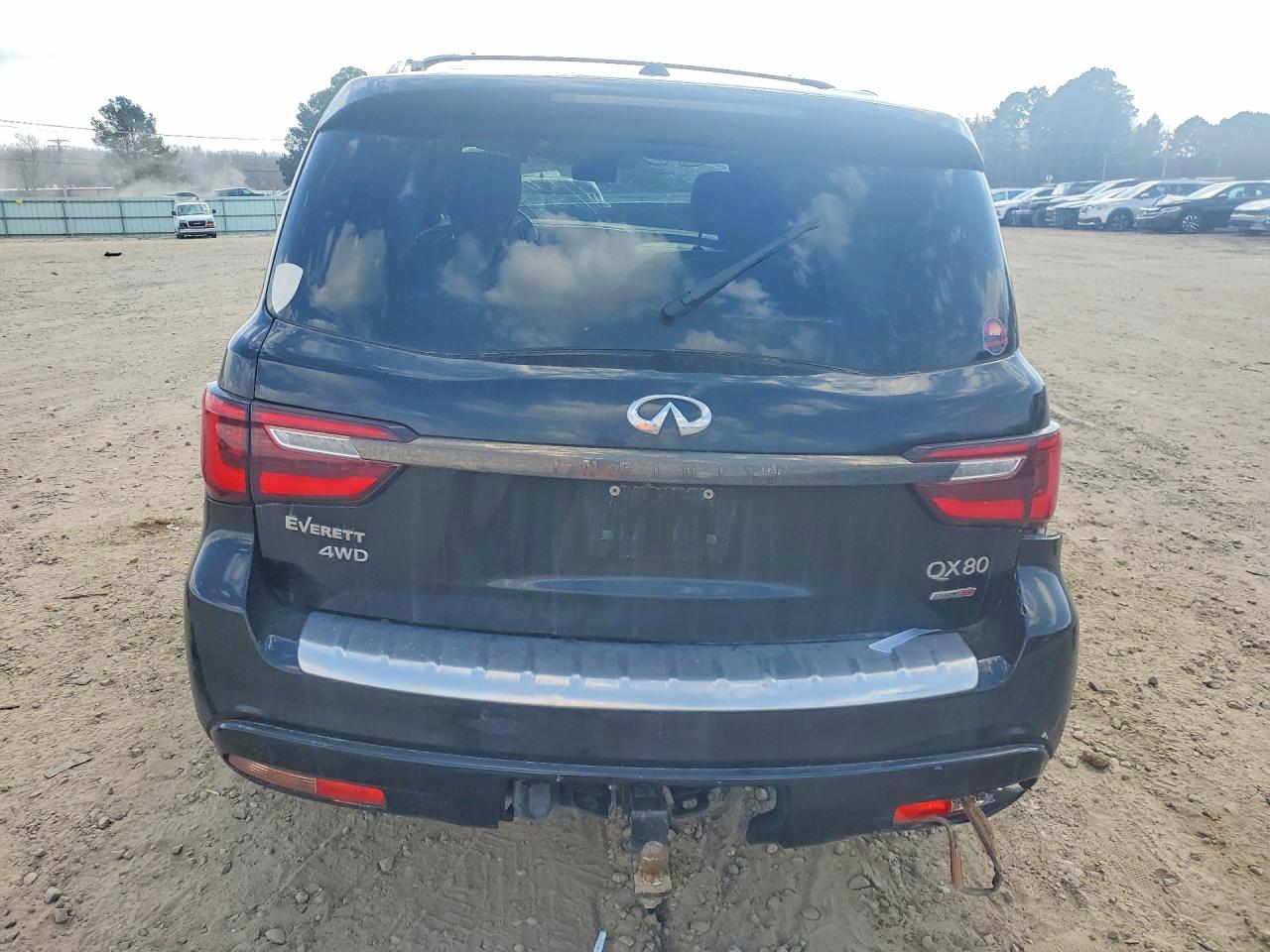 2020 INFINITI QX80 photo 11