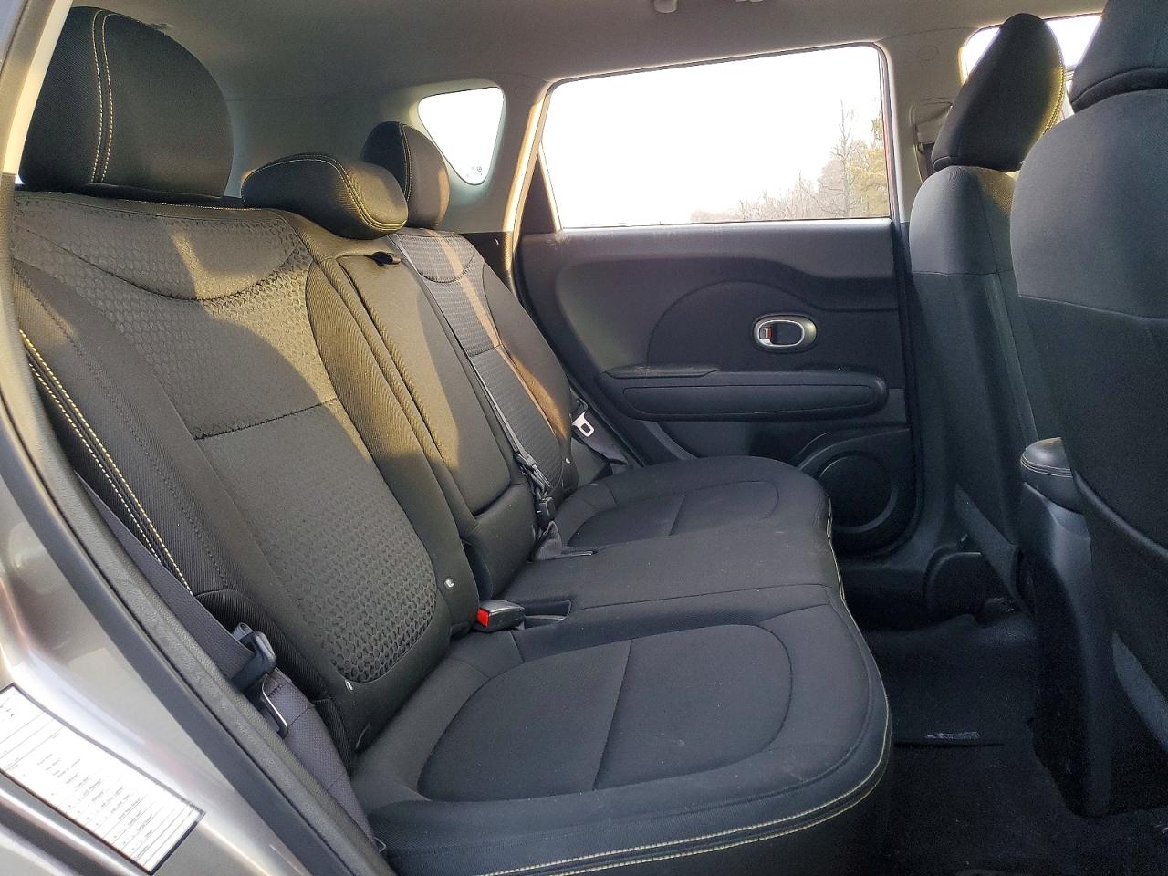 2015 KIA SOUL + photo 28