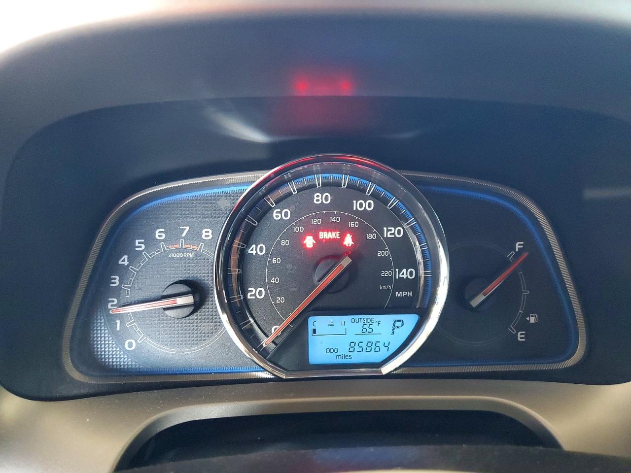 2015 TOYOTA RAV4 LIMITED photo 9