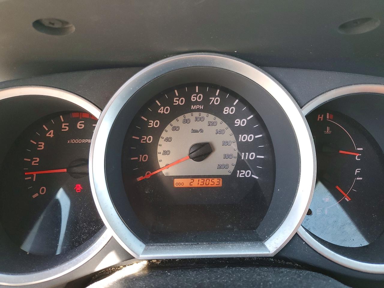 2005 TOYOTA TACOMA V6 photo 9