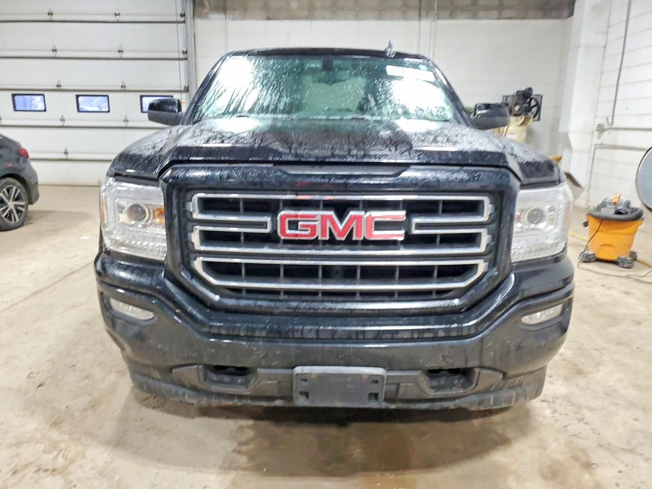 2017 GMC SIERRA K1500 photo 5