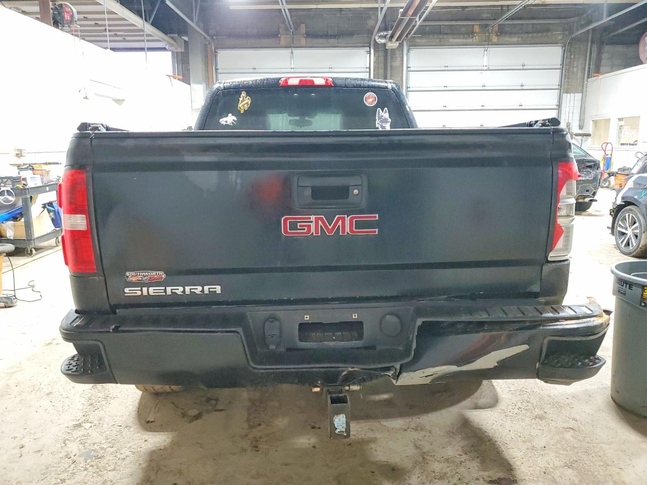 2017 GMC SIERRA K1500 photo 6
