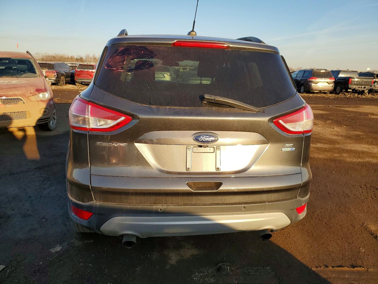 2016 FORD ESCAPE SE photo 6