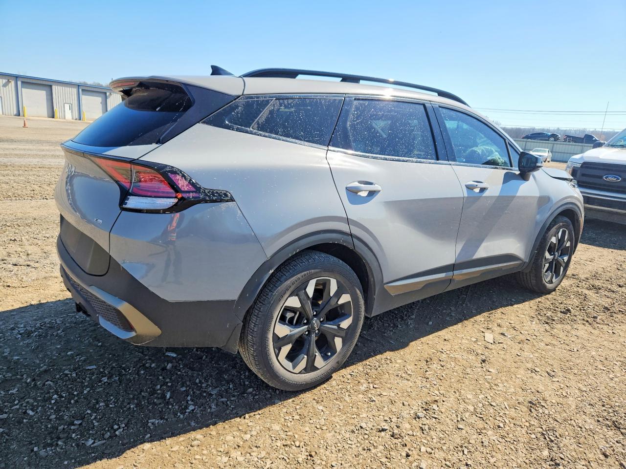 2023 KIA SPORTAGE X-LINE photo 5