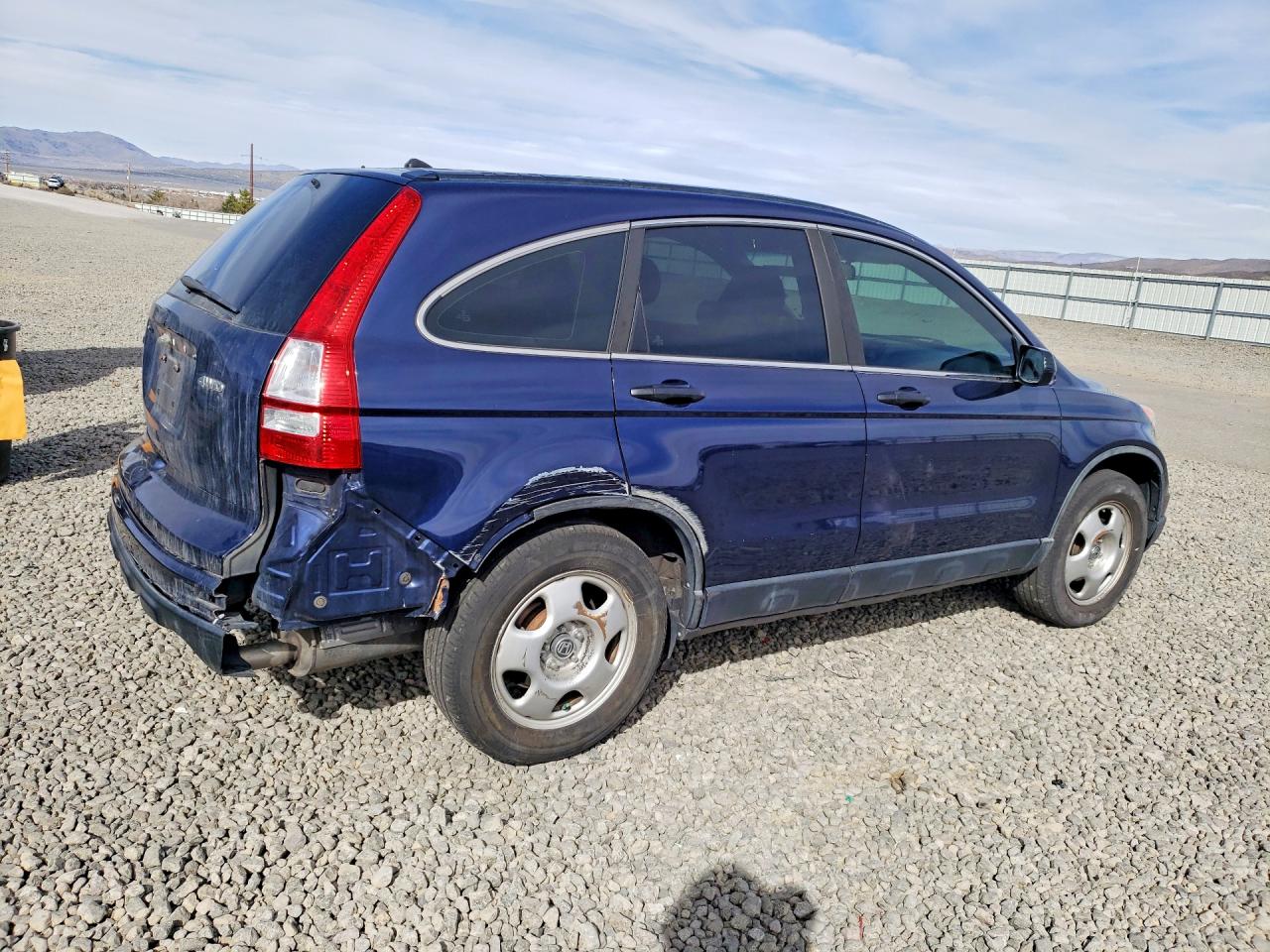 2011 HONDA CR-V LX photo 5