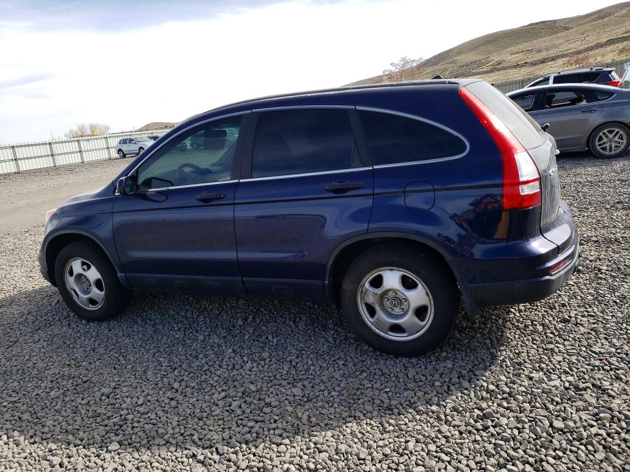 2011 HONDA CR-V LX photo 3