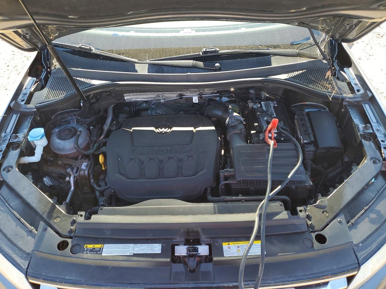 2021 VOLK TIGUAN SE photo 34