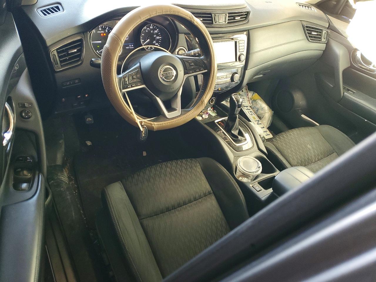 2018 NISSAN ROGUE SV photo 15