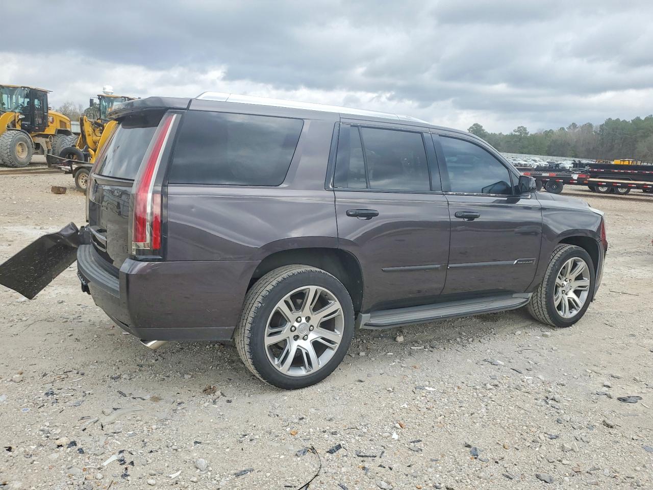 2015 CADILLAC ESCALADE LUXURY photo 5
