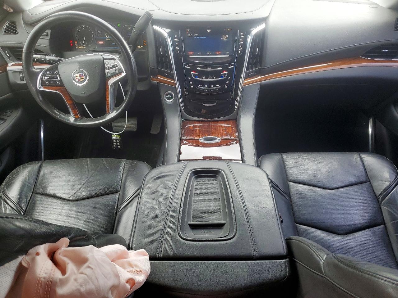 2015 CADILLAC ESCALADE LUXURY photo 15