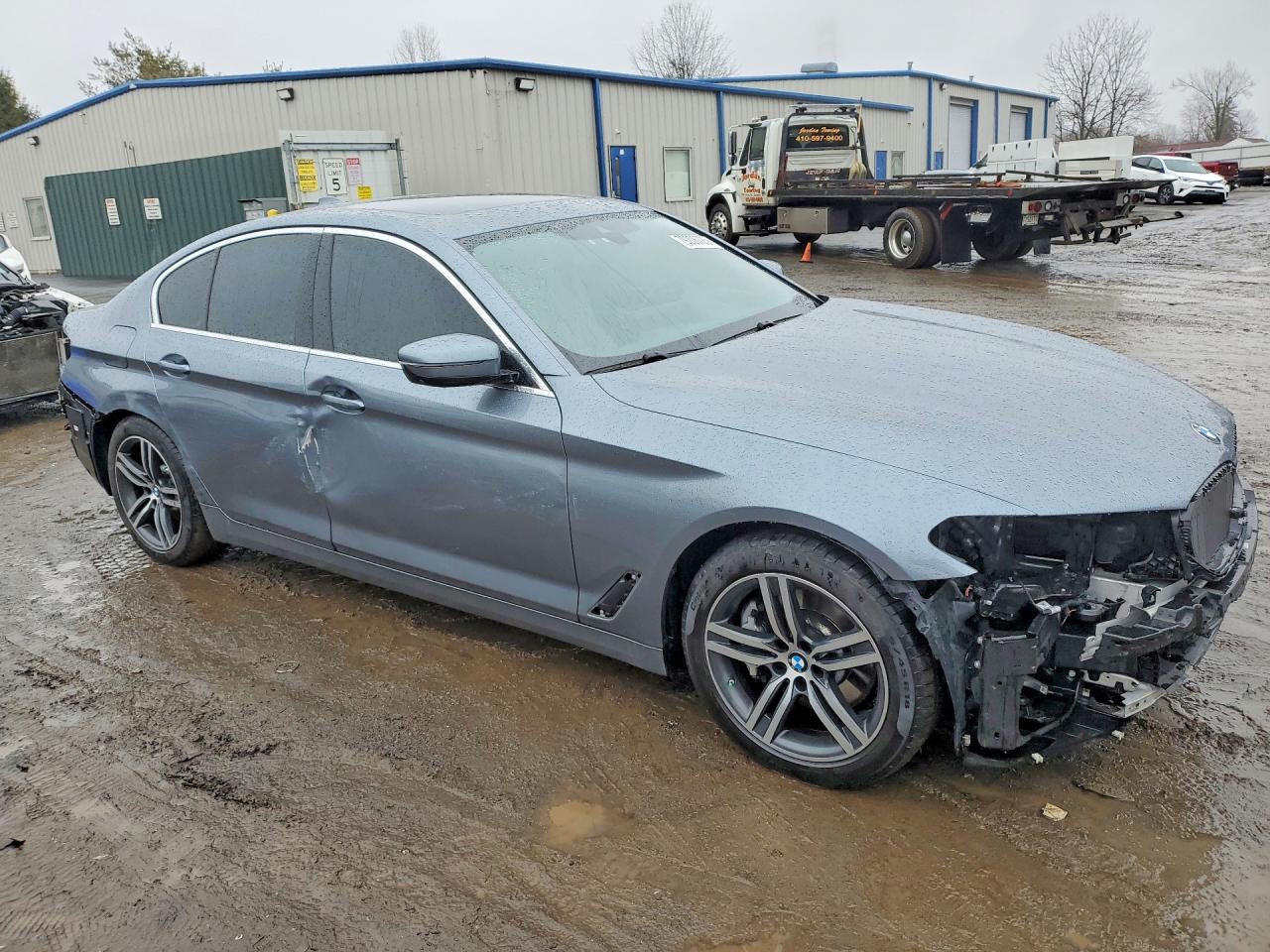 2021 BMW 530 XI photo 7