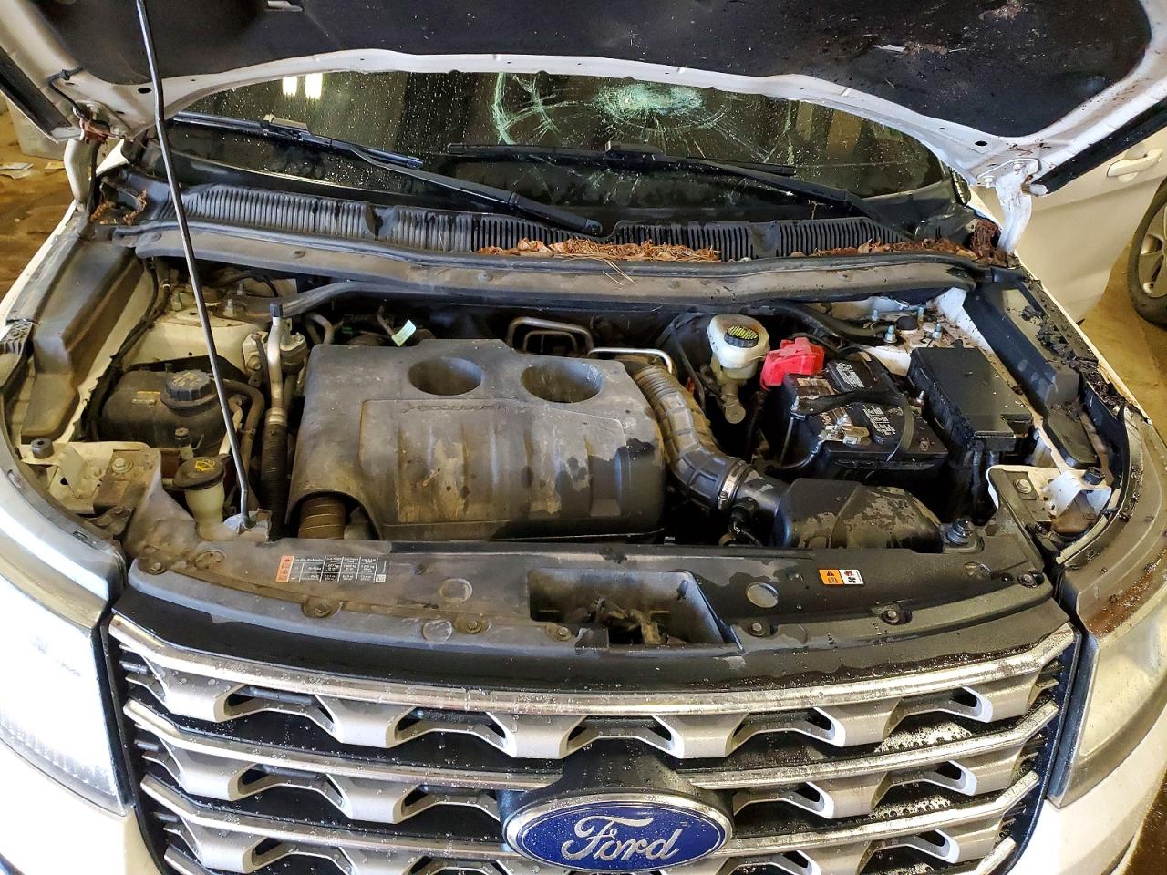 2017 FORD EXPLORER XLT photo 12