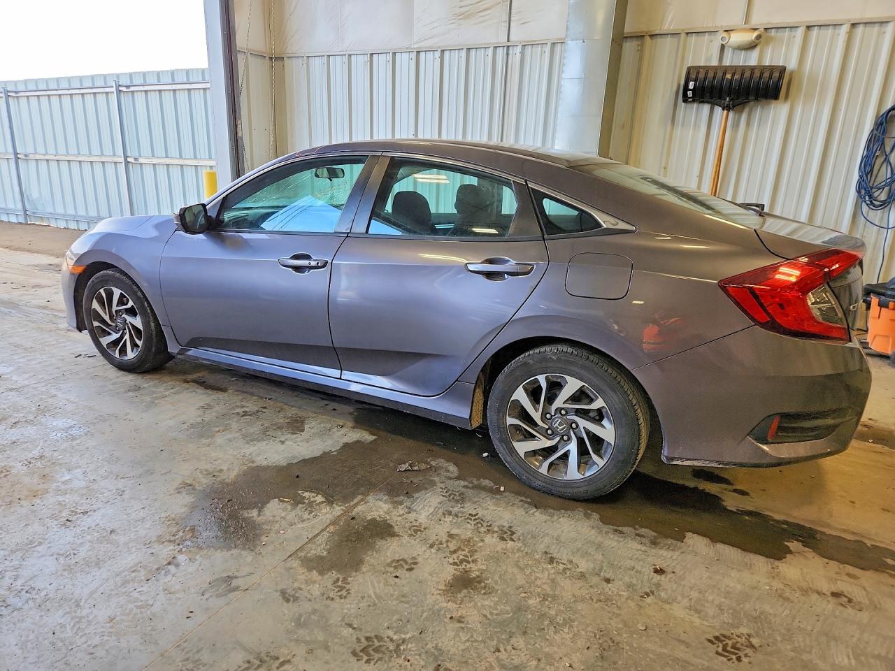 2016 HONDA CIVIC EX photo 3