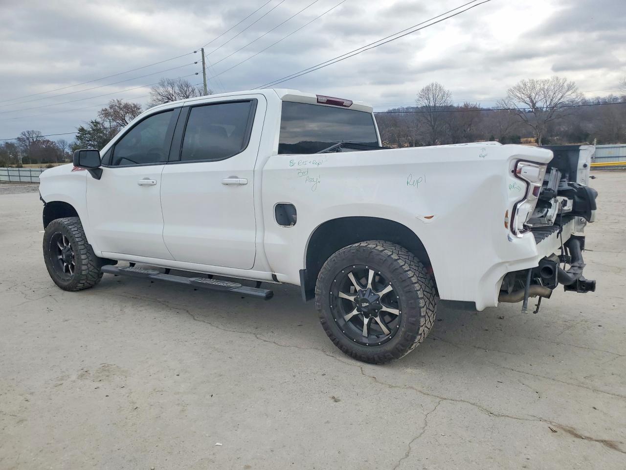 2019 CHEVROLET SILVERADO K1500 RST photo 4