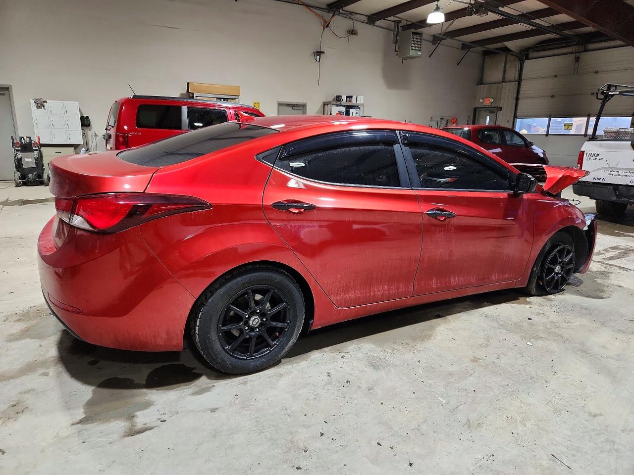 2014 HYUNDAI ELANTRA photo 5