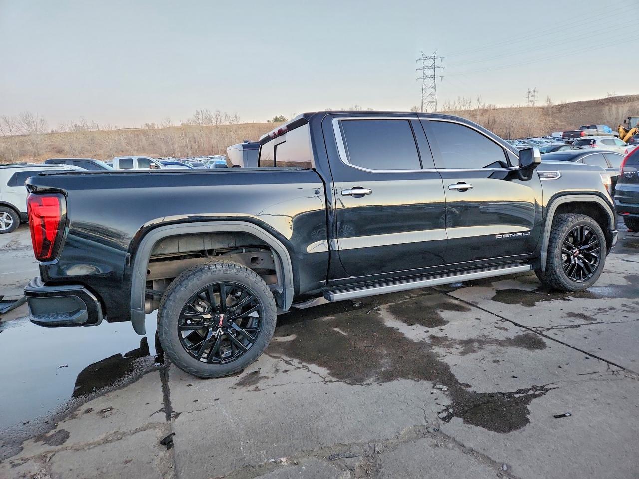 2020 GMC SIERRA K1500 DENALI photo 3