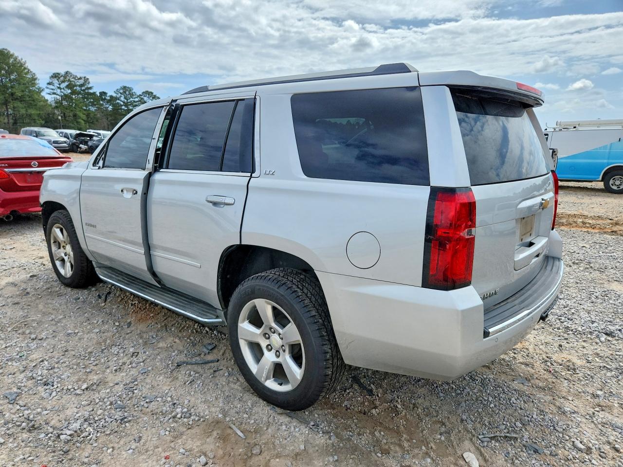 2016 CHEVROLET TAHOE C1500 LTZ photo 3