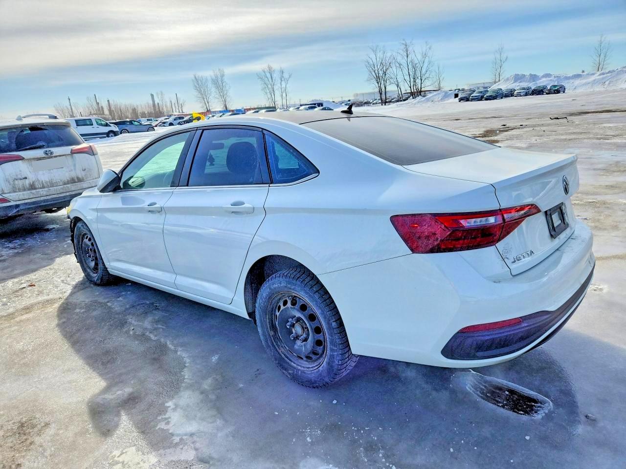 2023 VOLKSWAGEN JETTA TRENDLINE photo 3
