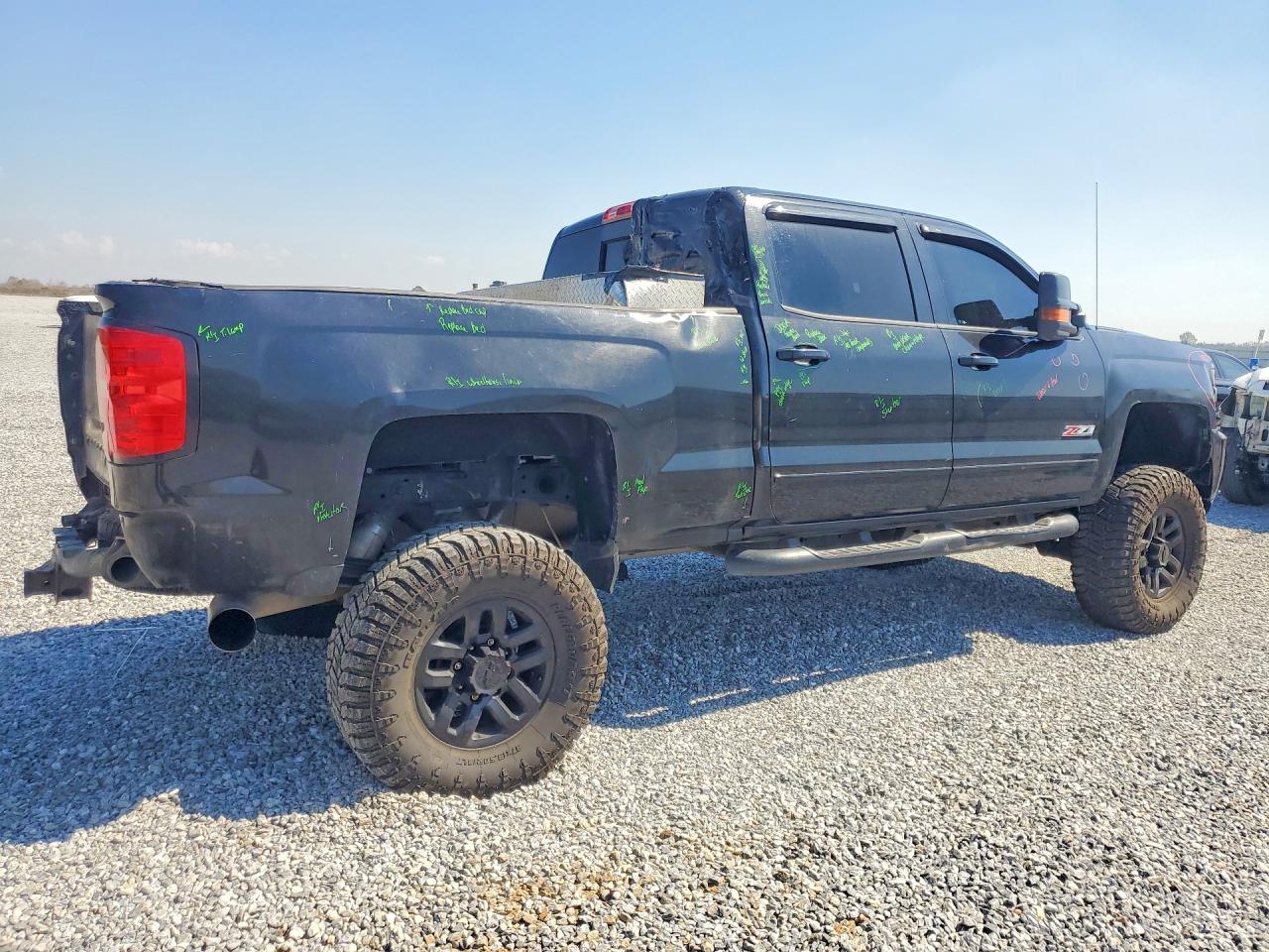 2019 CHEVROLET SILVERADO K2500 HEAVY DUTY LTZ photo 5