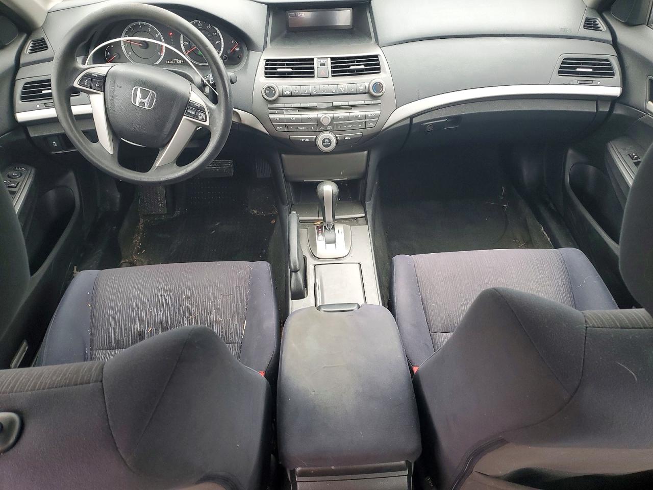 2012 HONDA ACCORD LX photo 22