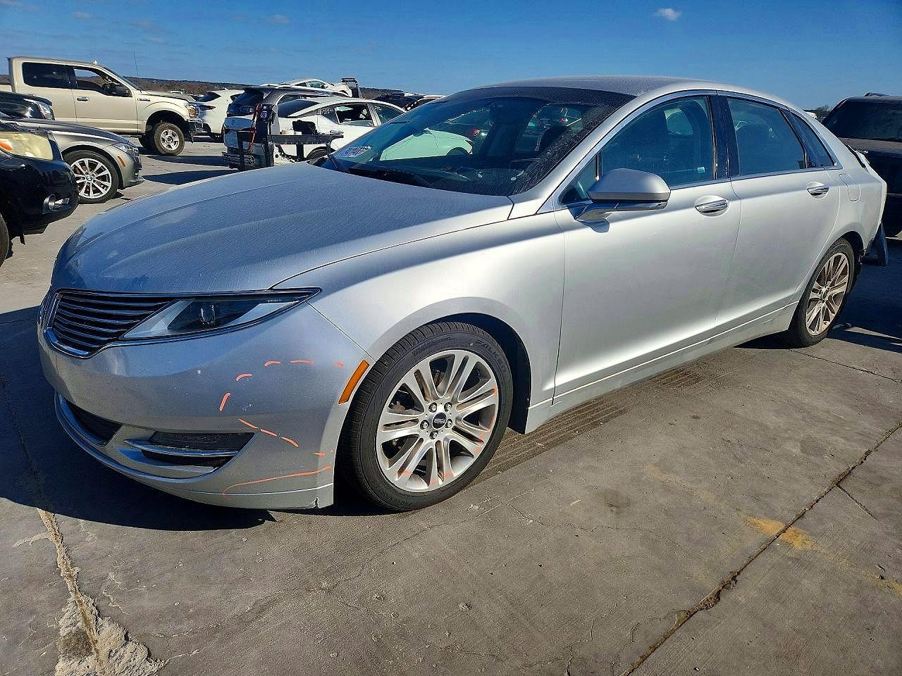 2016 LINCOLN MKZ