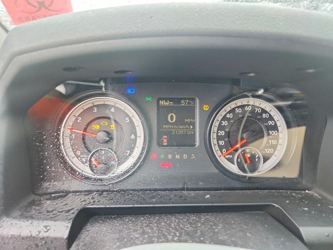 2014 RAM 1500 SLT photo 17
