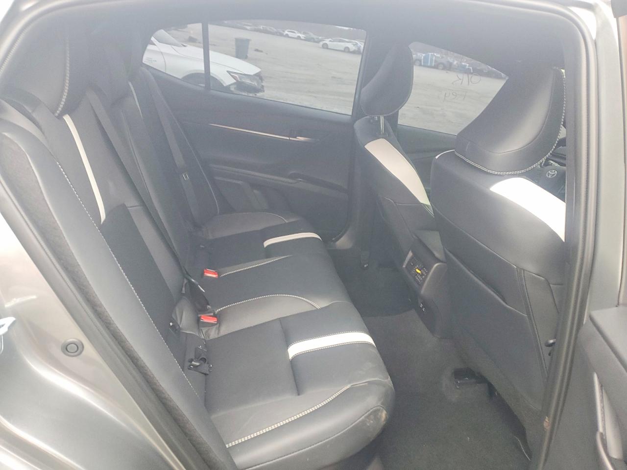 2025 TOYOTA CAMRY SE photo 19