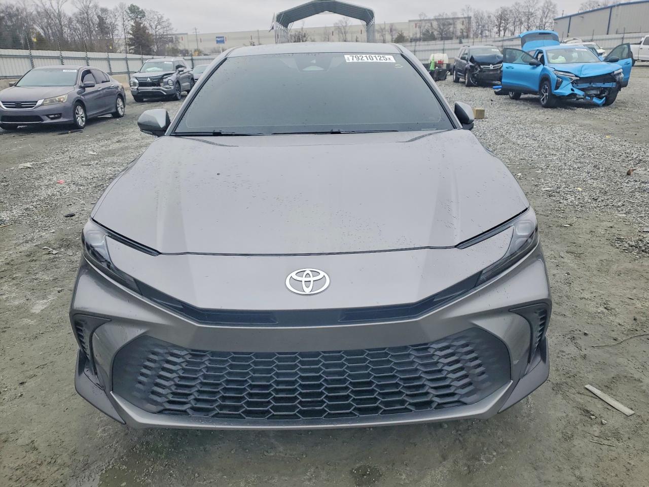 2025 TOYOTA CAMRY SE photo 9