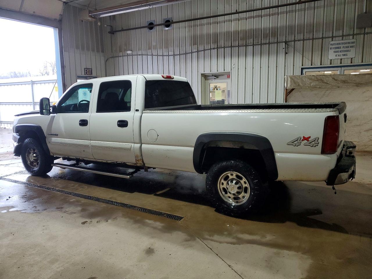 2003 CHEVROLET SILVERADO K2500 HEAVY DUTY photo 2