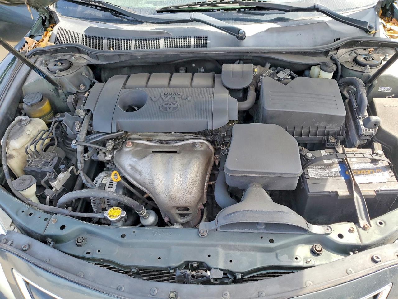 2011 TOYOTA CAMRY LE photo 31