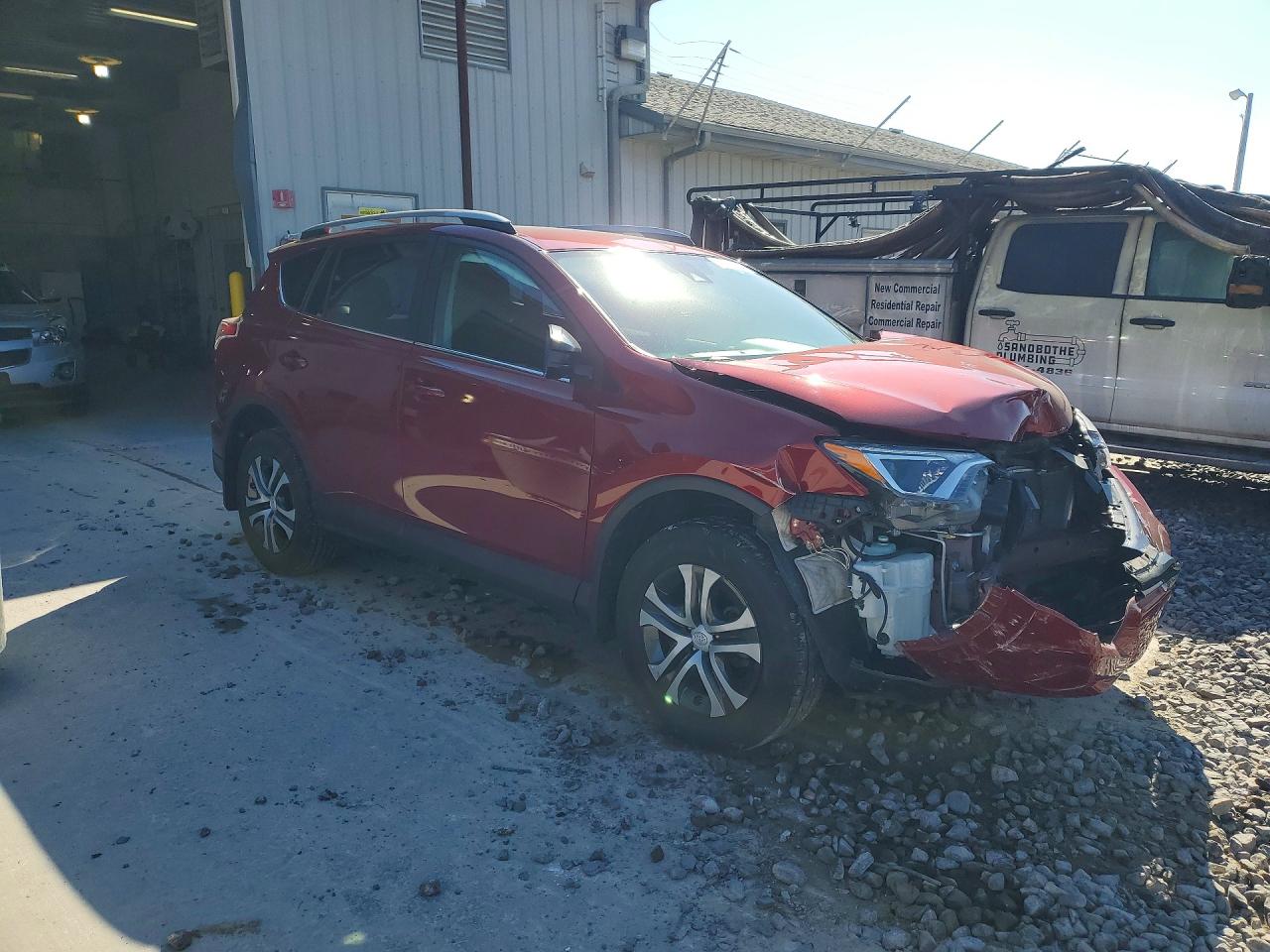 2018 TOYOTA RAV4 LE photo 13