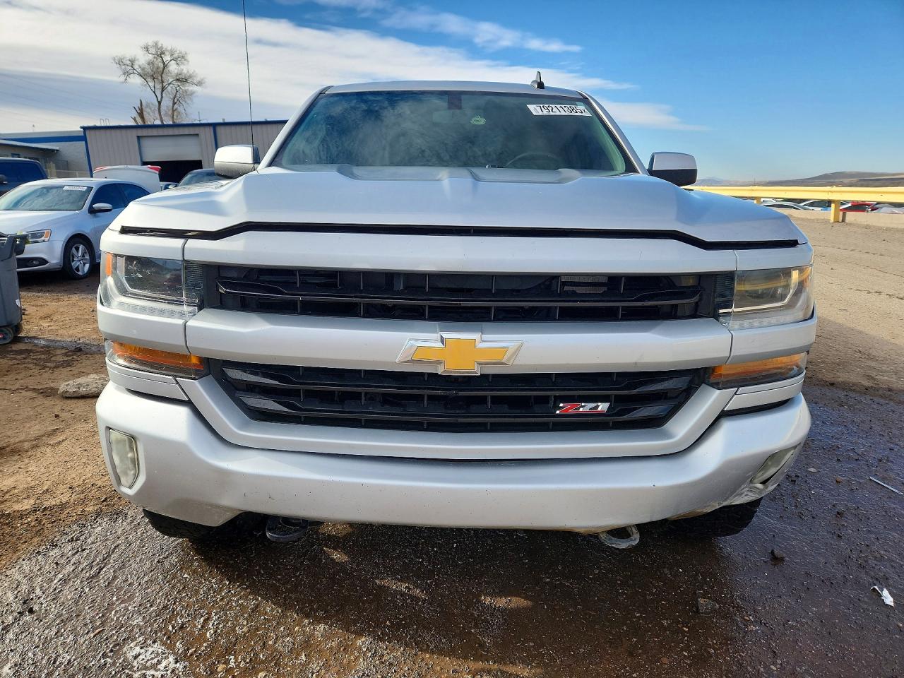 2018 CHEVROLET SILVERADO K1500 LT photo 4
