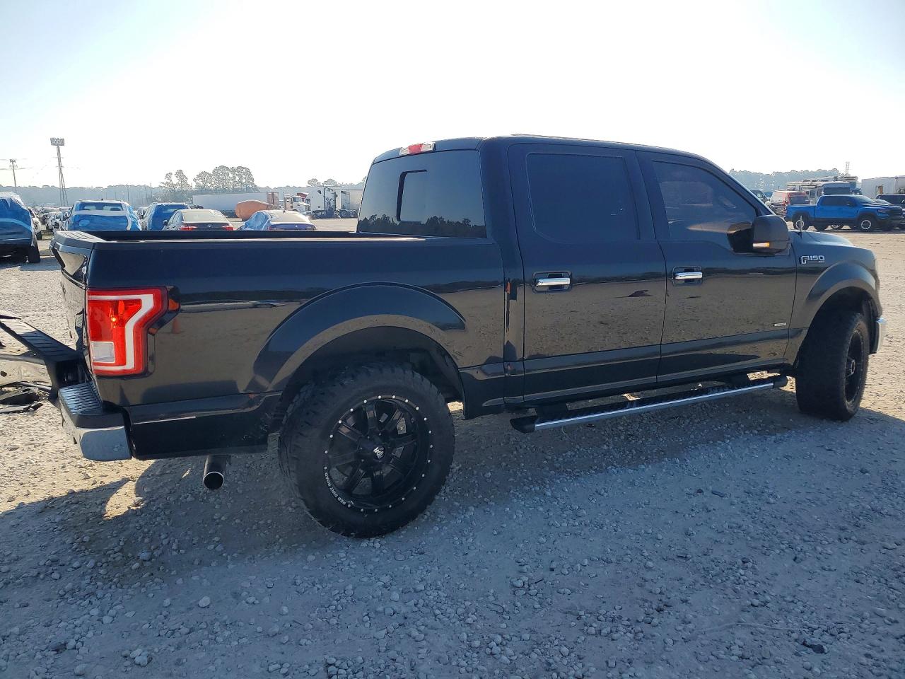 2017 FORD F150 SUPERCREW photo 3