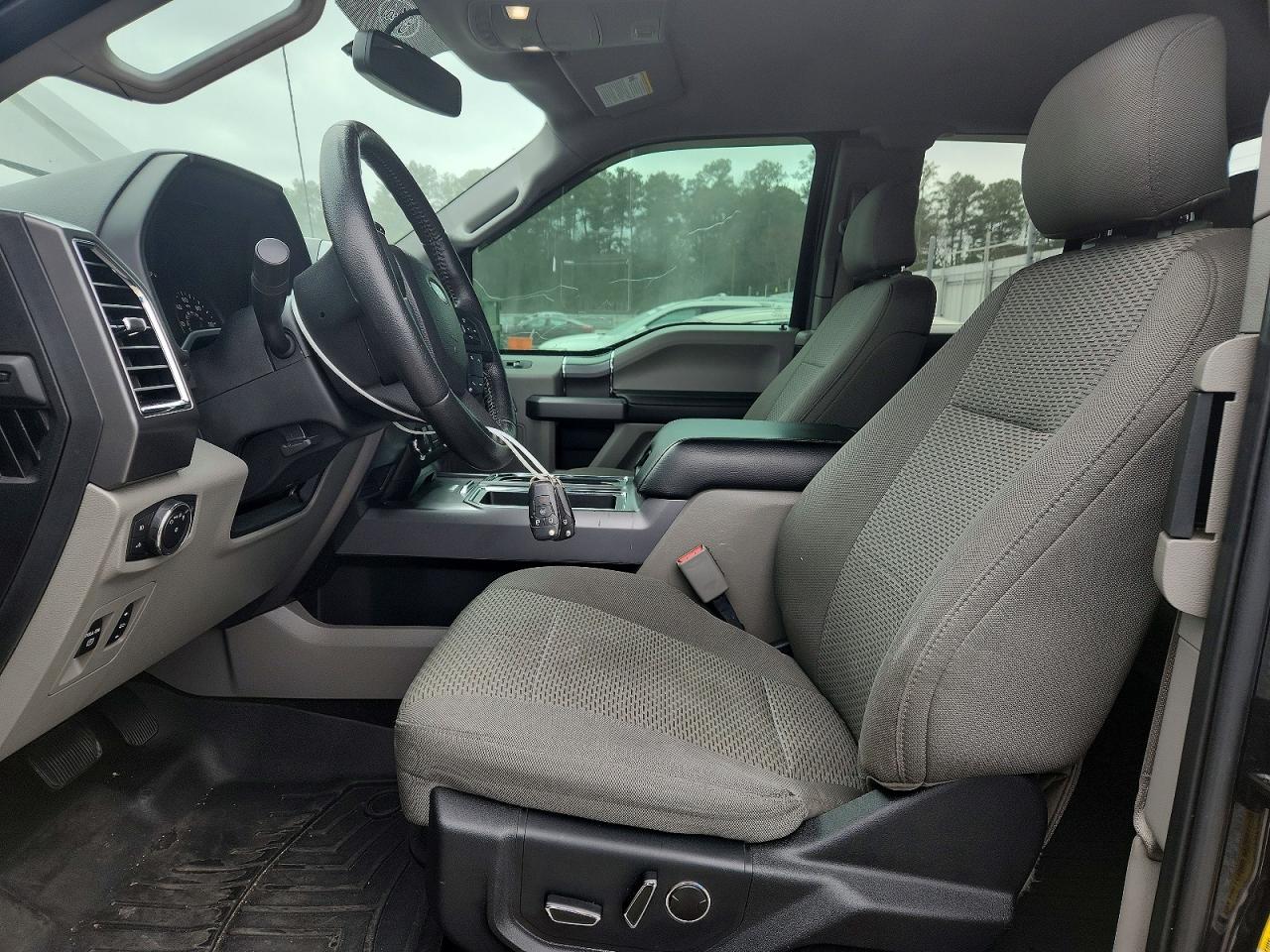 2015 FORD F150 SUPER CAB photo 13