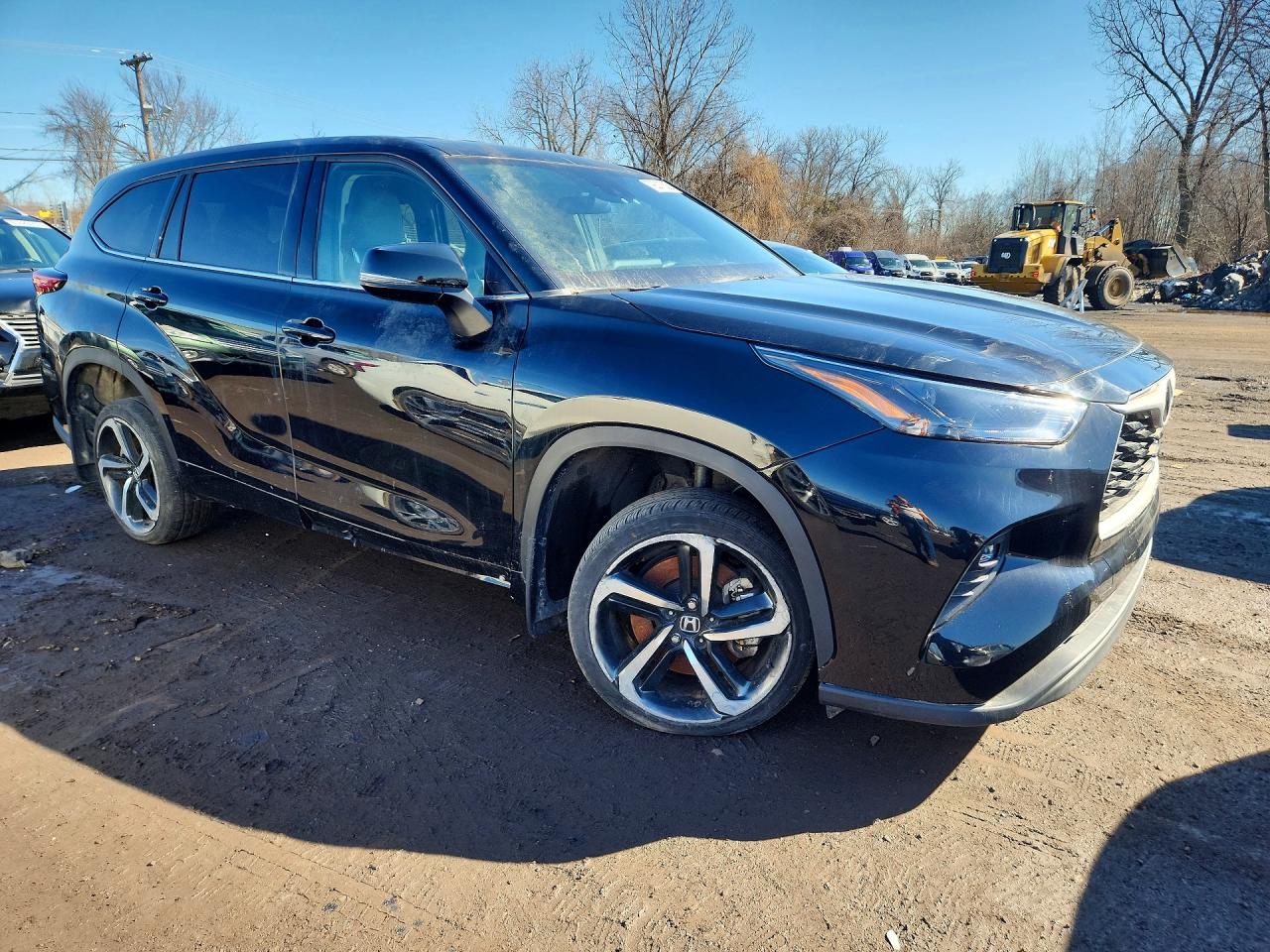 2022 TOYOTA HIGHLANDER LE photo 9
