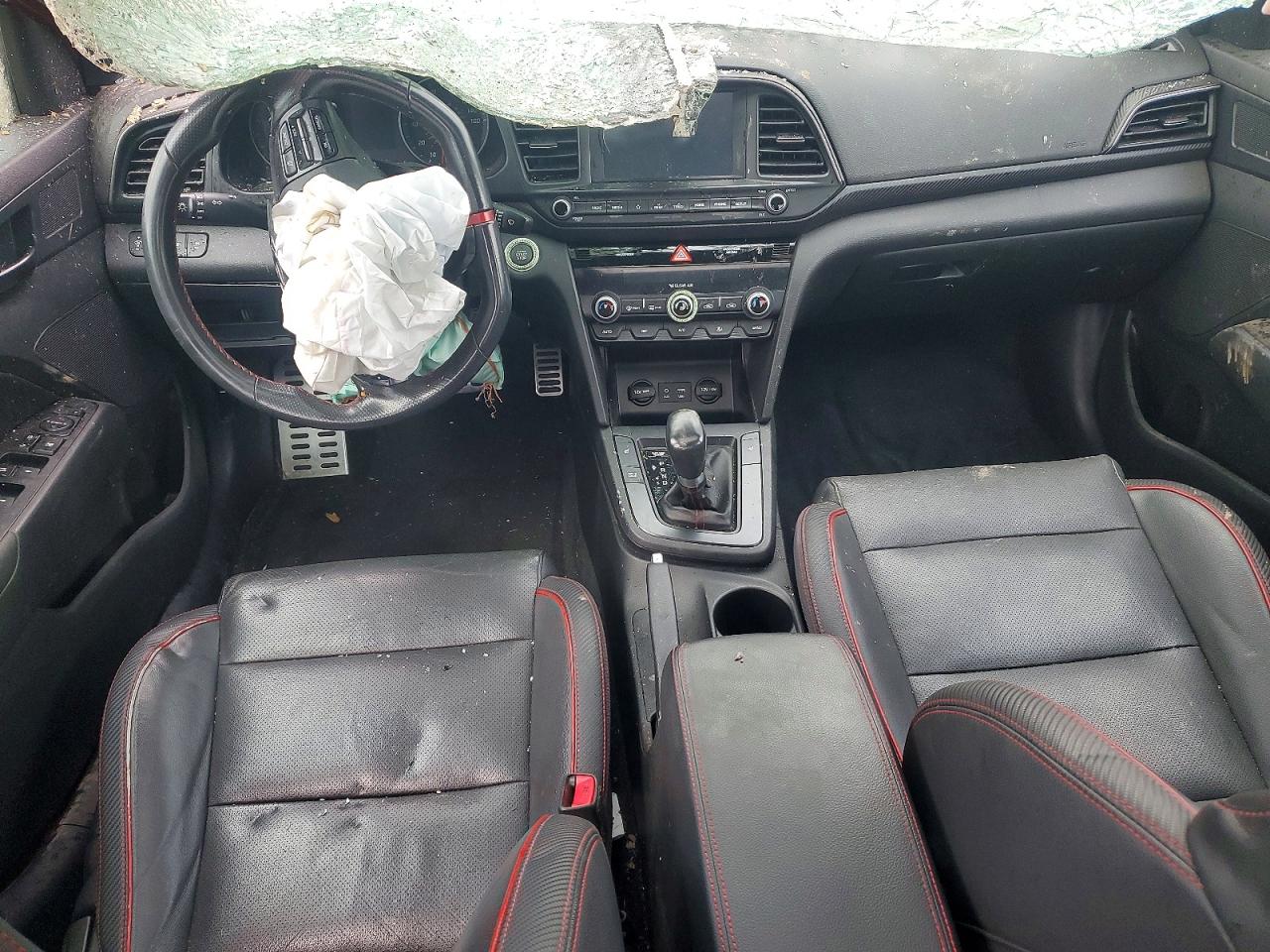 2020 HYUNDAI ELANTRA photo 22