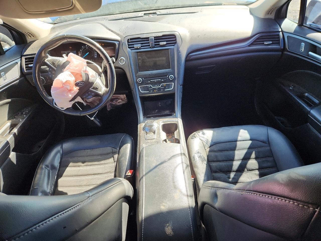 2018 FORD FUSION SE photo 22
