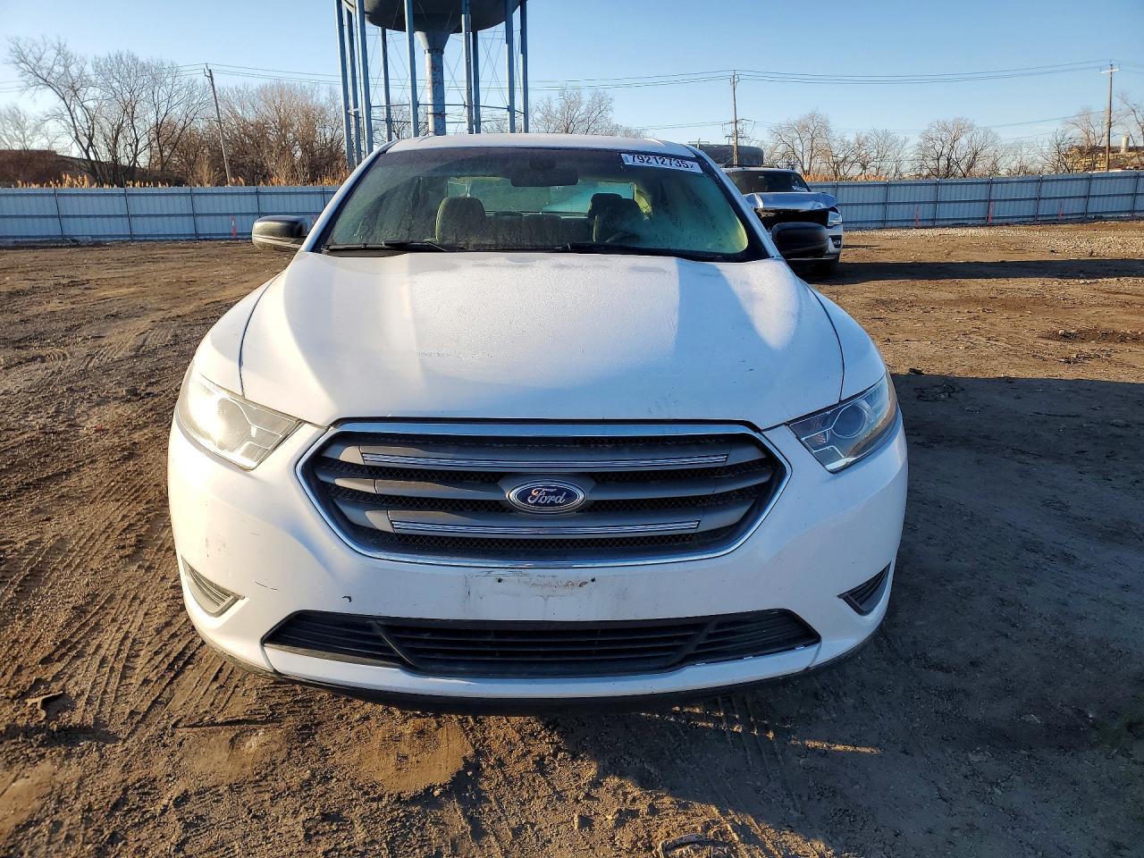 2015 FORD TAURUS SE photo 13