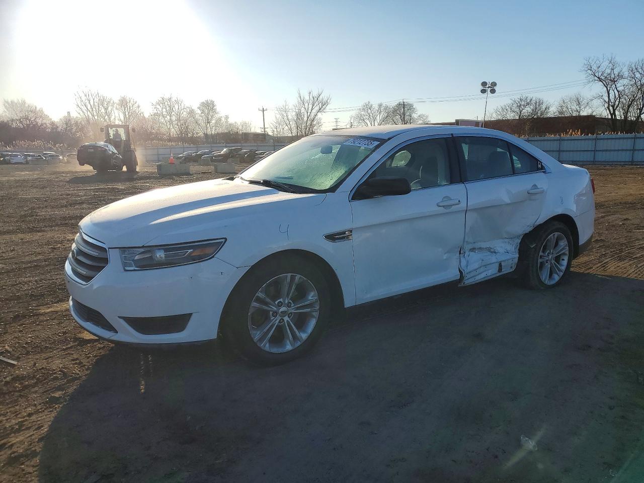 2015 FORD TAURUS