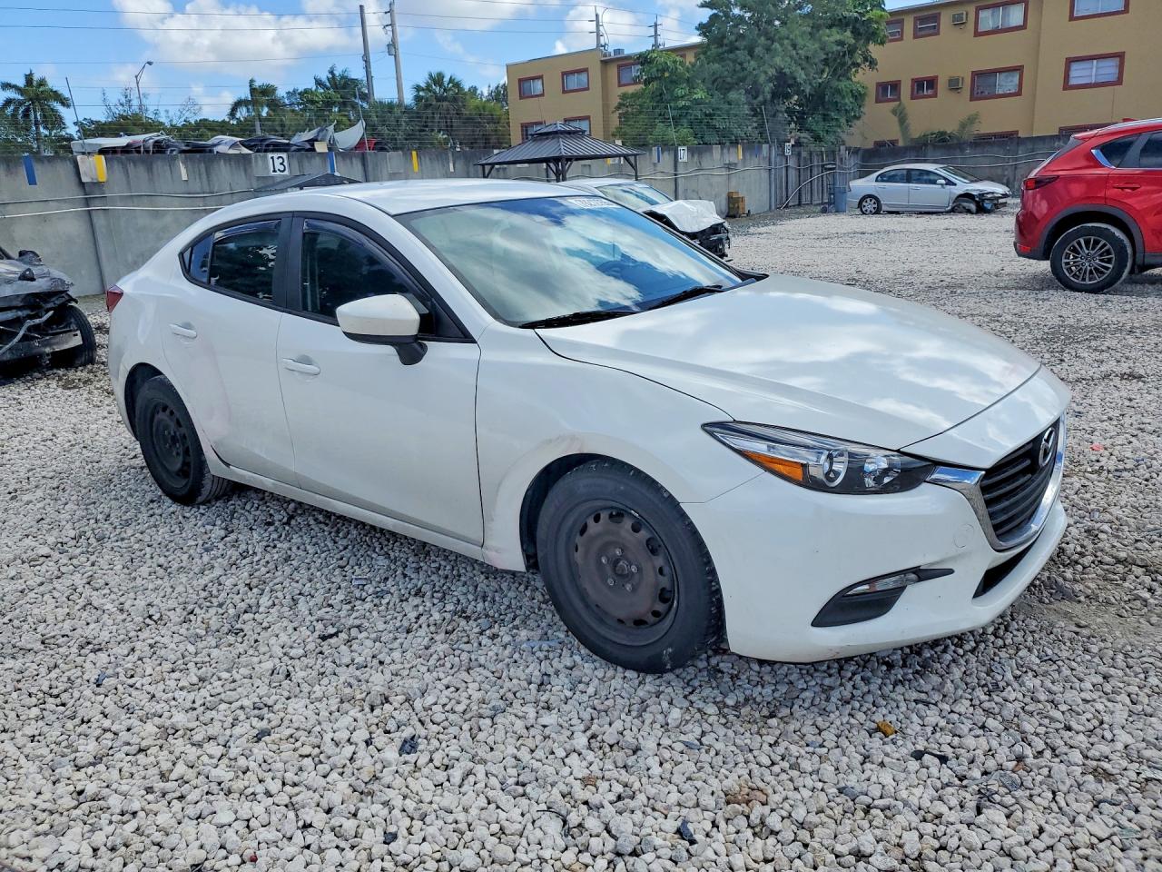 2018 MAZDA 3 SPORT photo 4
